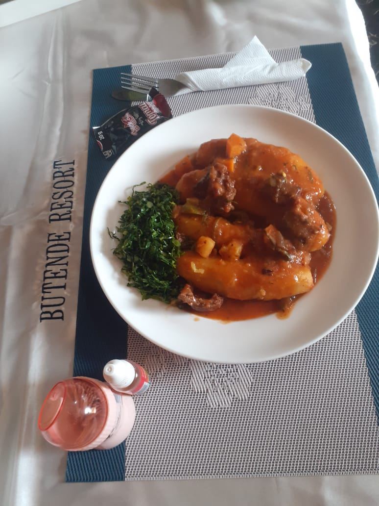Beef stew with greens and matooke